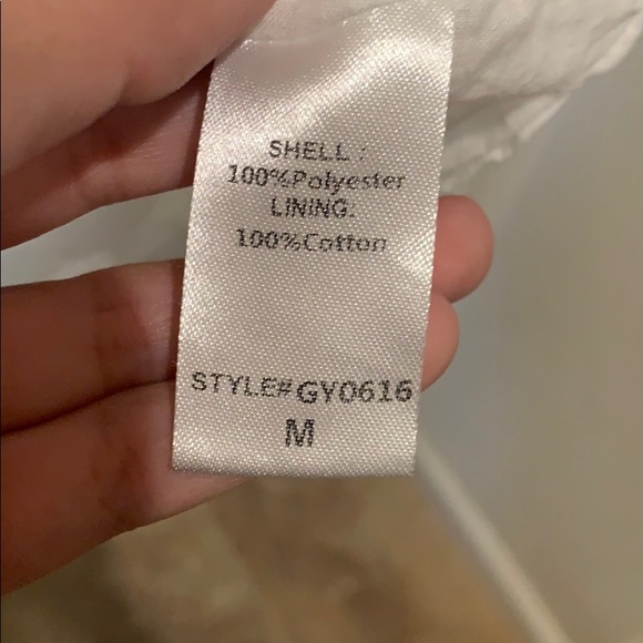 Cute white dress - Picture 4 of 4